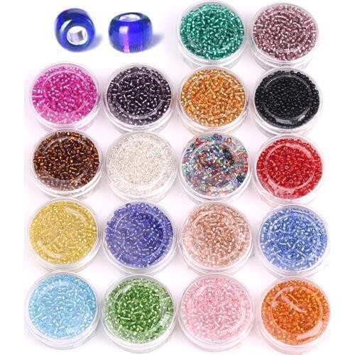 1000pcs/box Multicolor Glass Seed Beads 2mm Round Beads Mini Spacer Beads for DIY Bracelets Necklaces Earrings Jewelry Making