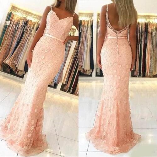2020 Generous Vestido Spaghetti Straps 3D Lace Applique Evening Dresses Covered Buttons Mermaid Long Prom Gowns