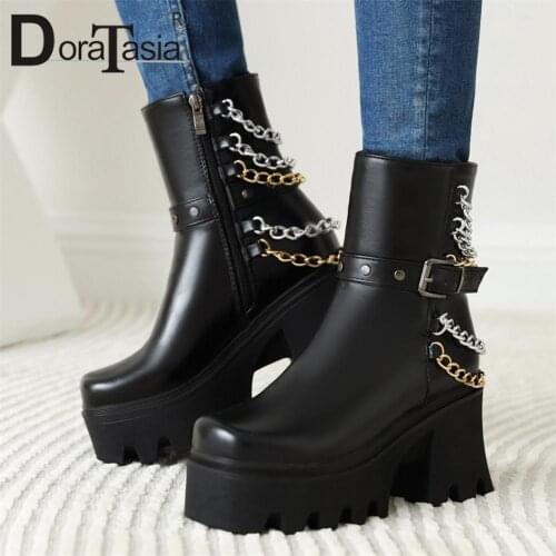 Big Size 35-43 Brand Design Party Punk Lady Ankle Boots Fashion Chain Buckle Platform Boots Women Chunky High Heels Shoes Woman