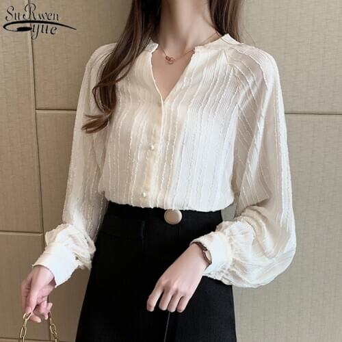 Spring Womens Shirts Long Sleeve Autumn New 2021 Korean Style All-match V-neck Jacquard Lantern Long Sleeve Blouse Woman