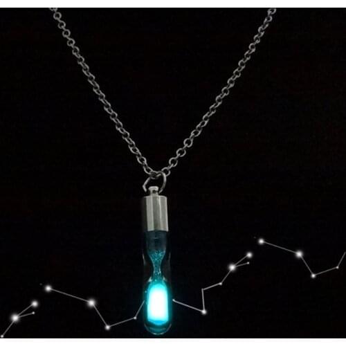 2020 Luminous Glass Pendant Necklace Ladies Hourglass Necklace Classic Personality Luminous Stone Ladies Jewelry
