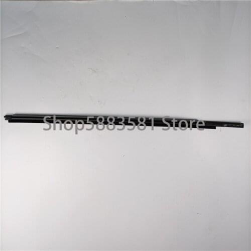 Car door outer layering strip Window guide rail seal hon dac ros sto ur front door wiper trim strip Front door outer layering st