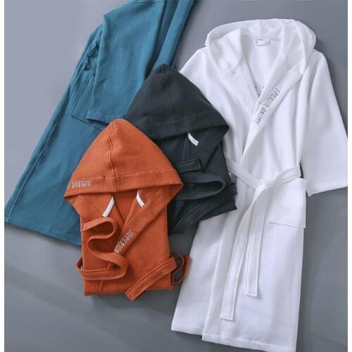 Spring Autumn Air Padded Cotton Bathrobes Men Women Embroidery Hooded Bath Robes Male Soft Casual Home Sleeprobe Dressing Gown