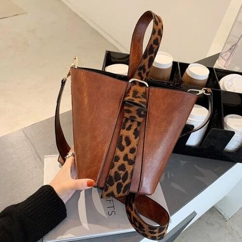 Vintage Leopard print Women Bucket Shoulder Bag PU Leather ladies Composite handbag Luxury Designer female Crossbody bags brown