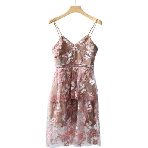 2020 New arrive Pink Floral-embellished dress Summer sequin cherry embroidered strap layered midi dress woman elegant Vestidos