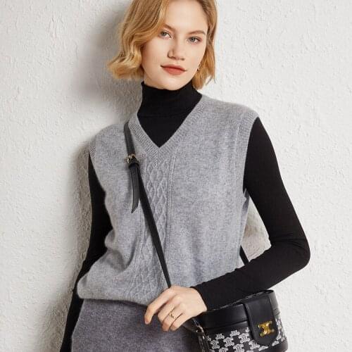 Ladies Vest Waistcoat New Cashmere Sweater Pure Color Casual Slimming Knitted Loose Vest Pullover Sweater Autumn Women Clothing