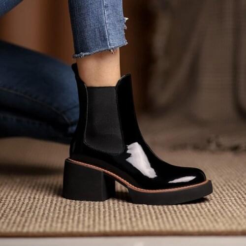 2021 Fashion Women Shoes Patent Leather Boots Women Round Toe Chunky Boots Platform Shoes Winter Modern Boots Women Punk Shoes