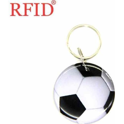 ID 125KHZ EM4305 EM4205 Rewritable Writable Keychain RFID Waterproof Football Pattern Token Tag Badge Keychain Access Control 1