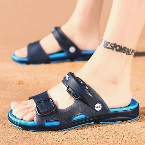 Summer Mens Slippers Fashion Beach Non-slip Hole Mens Casual Slippers Rubber Cool Mixed Colors Mens Beach Slippers