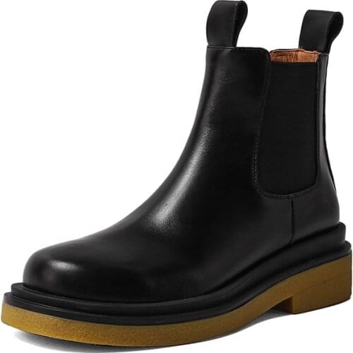 Genuine Leather Chelsea Boots Women Autumn Low Square Heel Round Toe Ankle Boots Elegant Female Black Beige Short Boot New Style