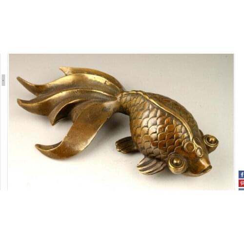 Art Bronze home decoration Folk Culture Copper Chinese Old Collectable Handwork Decoration Copper Lovely Goldfish Statue