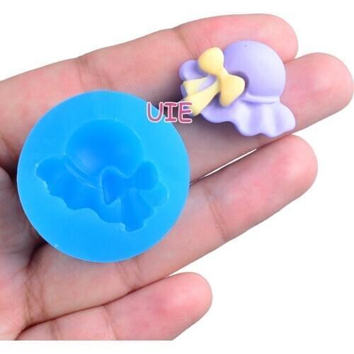 FYL649 23.6mm X 18.5mm Lady Hat Silicone Mold Fondant Cake Decoration Candy Resin Clay Earrings Necklace Craft Soap Candle