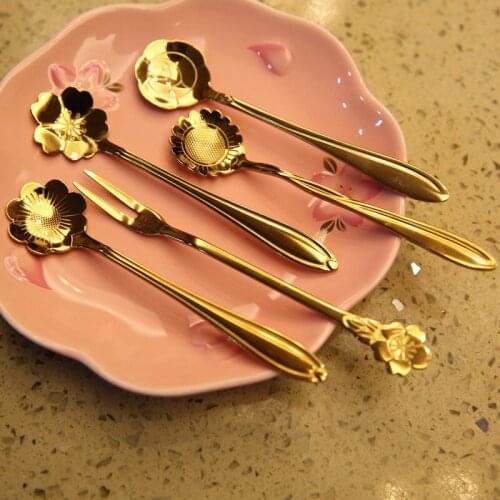 NEWYEARNEW 1piece Cutlery Stainless Steel Tableware Sakura Spoon Rose Eustoma Cosmos Mixing Coffee Spoon Flower Petal Dessert