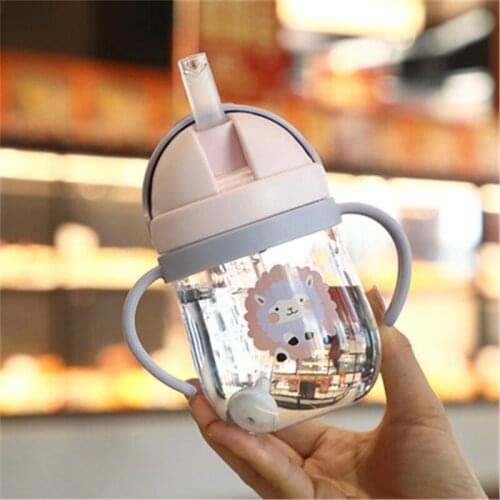 Childrens 300ML Water Cup Summer Baby Milk Drinking Straw Cup With Handle Baby Learn To Drink Cup Kindergarten Drinking Cup