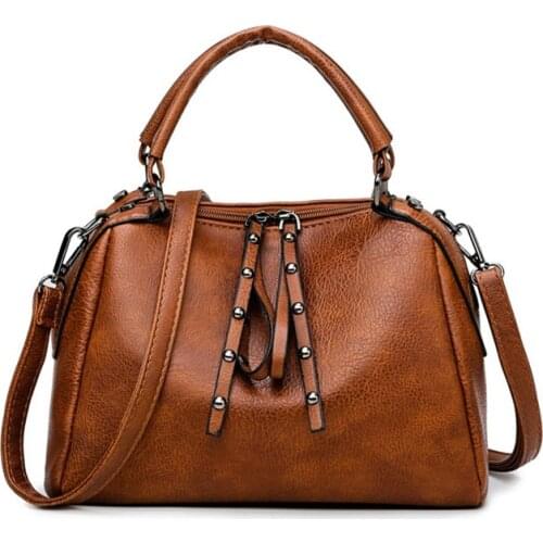 Brand design Boston bag for women handbag rivet PU leather Female Shoulder Bags Travel big Totes Lady messenger bags bolsa bao