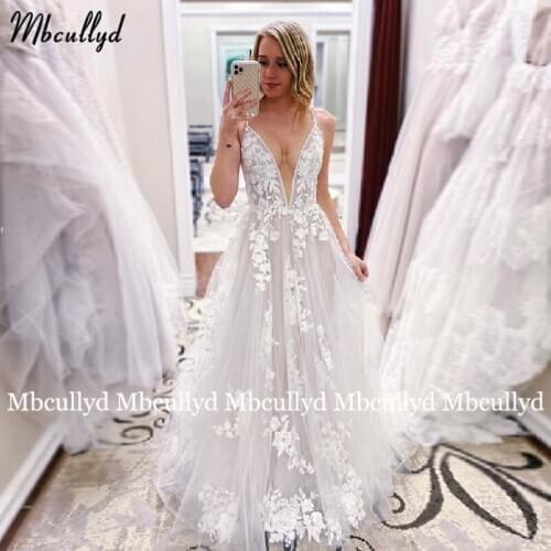 Boho Wedding Dresses 2021 Lace Appliques A-Line Sleeveless Open Back Bridal Gowns Vestidos De Mariee Sexy Wedding Gowns