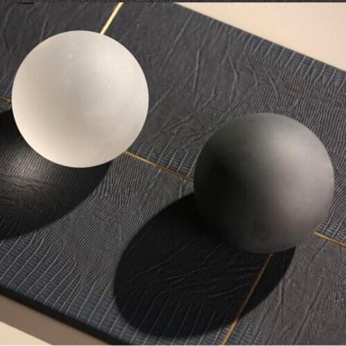 Decorative Crystal Ball Glass Paperweight Craft Sand Blasting Sphere Feng Shui Souvenir Home Decoration Collection Ornaments