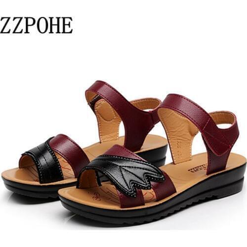 ZZPOHE 2017 summer new Mother fashion sandals Female soft bottom leisure comfortable ladies sandals Women flat sandals Plus Size