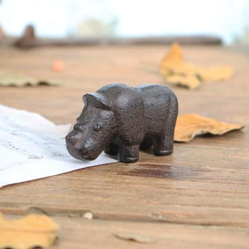 Retro Cast Iron Creative Rhino Cast Iron Ruler Paperweight Pen Holder Desktop Decoration Mini Ornaments