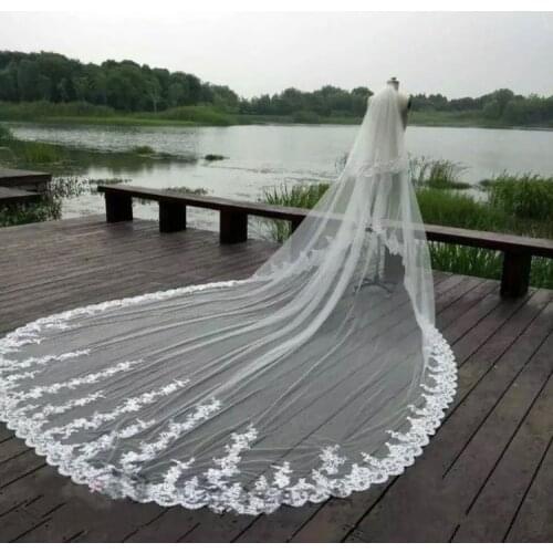 Custom veil