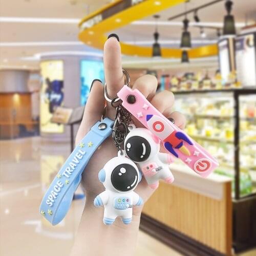 Creative Cartoon cute Astronaut Spaceman Keychain Doll Car Key Chain Ring Ornament wedding gifts for guests Party gifts