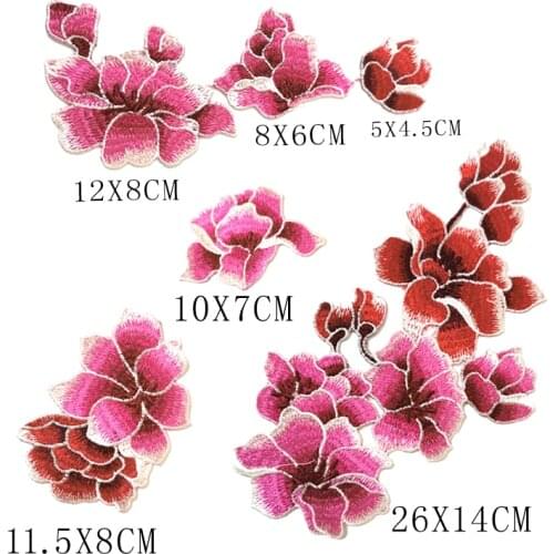 4 Colors Plum Blossom Flower Embroidery Patch Fabric Sticker Applique Clothing Iron On Sew On Patch Craft Sewing Repair