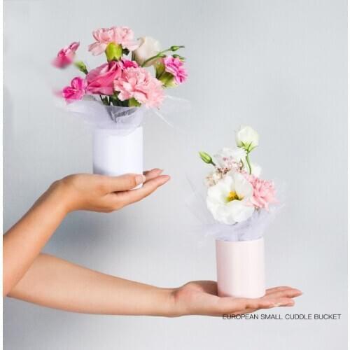 Creative Paper Flower Arrangement Box With Lid Bucket Florist Bouquet Boxes Barrel Gifts Pack for Wedding Party Flower Bucket