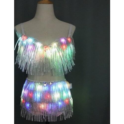 LED Clothes Glowing Bra Shorts Fashion Luminous Suits Belt Show Women Reflective Face Tasseled Bra Belly Dancer Dress Accessorie