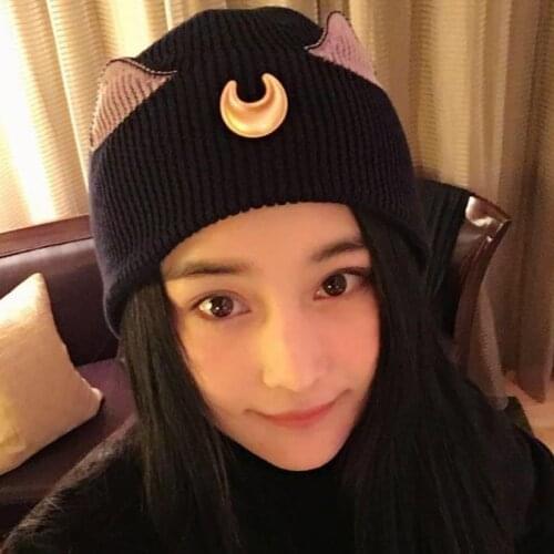 Fashionable mens ladies winter weed leaves beanie hat warm hip-hop punk knitted winter hat womens autumn wool hat skull