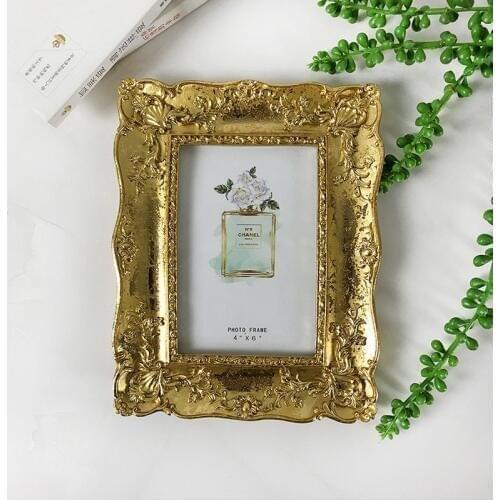New European Gold Retro Carved Photo Frame Creative 6 Inch Wedding Photo Gift Antique Resin Hanging Wall Photo Frame Decoration