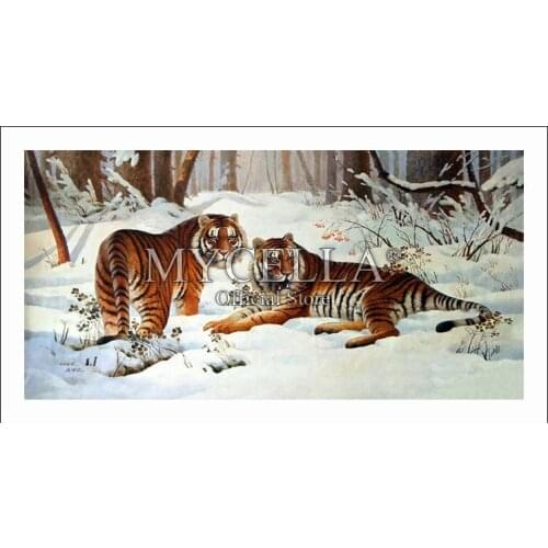 Two Tigers On Snow Diamond Embroidery 5D Painting Cross Stitch Mosaic Pattern Square Full Rhinestone Needlework Gift Home Decor