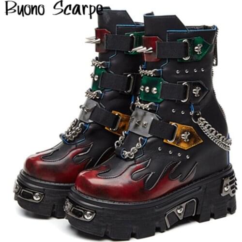 New Fashion Leather Womens Martin Boots Thick Bottom Mixed Color Platform Shoes Rivets Metal Decoration Mujer Motorcycle Boots