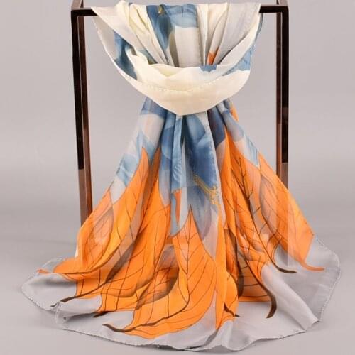 2020 FAL/WIN Tree Leaves print chiffon scarf silk square hijab cool shawl ladies foulard femme Scarves hair bufanda mujer