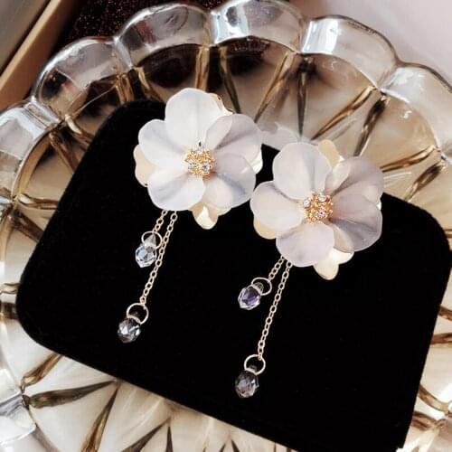 Earrings Jewelry Bohemia Acrylic Plant Women Dangle Earrings Fresh Frosted Petals Dripping Earrings for Women Drops Earrings