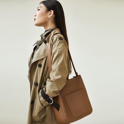 Split Leather Women Bucket Shoulder Bag Lage Capacity Fashion OL Crossbody Bags