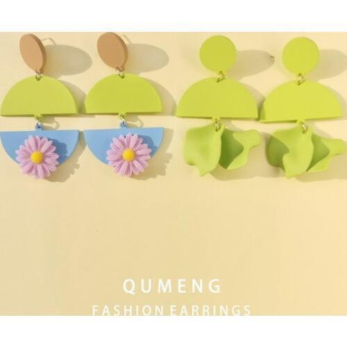 QUMENG 2020 Korea New Geometric Irregular Acrylic Earrings for Women candy Colorful Spray Paint stud tassel Earrings