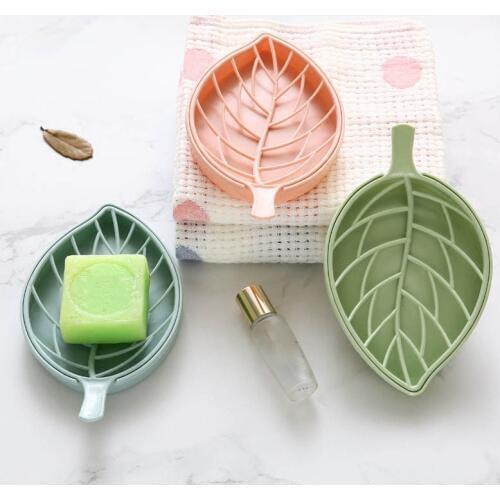 Leaf shape soap holder Non slip soap box Toilet shower tray draining rack bathroom gadgets soap dish soap tray holder Portable