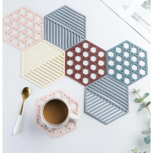 Simple Placemat Heat Insulation Coaster Anti-scalding Placemat Tea Table Padding Cup Mats Kitchen Decoration Accessories