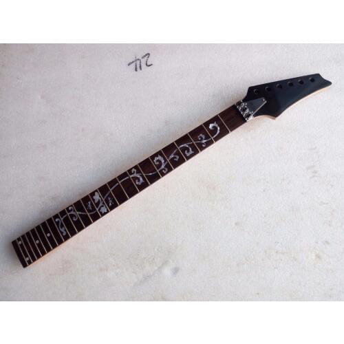 Beautiful 24 frets Maple Neck Rosewood Fingerboard for Strat Electric Guitar