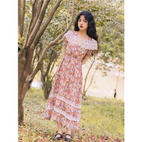 Summer Bohemian Print Dress Women 2021 French Romantic Lace Stitching Sexy V-neck Mid-length Elegant Female Vestido de mujer