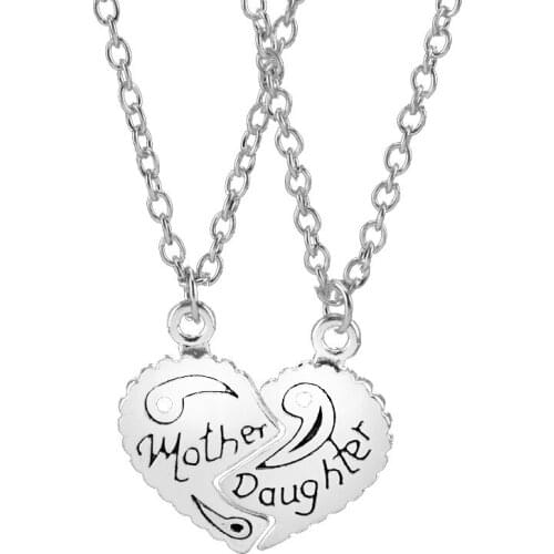 Matching 2 piece Heart Necklace Mother Daughter Letters Necklaces&Pendants Chain Choker for Women Girls Trinket