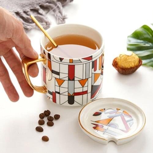 350ML Geometric Ceramic Coffee Cup With Lid And Spoon Modern Art Luxury Mug Golden Breakfast Milk Cup Couple Creative Gift