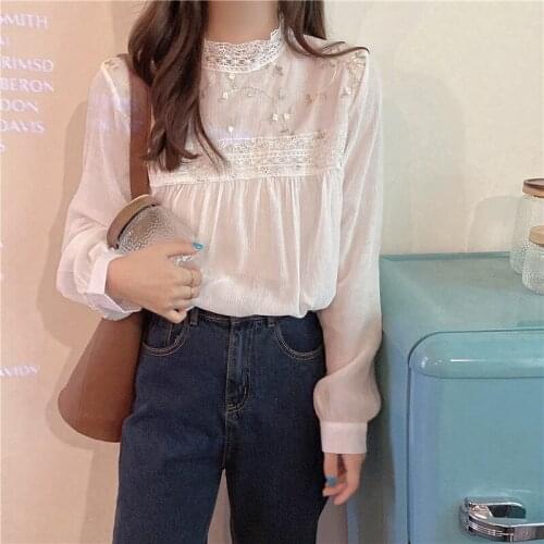 Stand Collar Lolita Rustic Vine Floral Embroidery Lace Patchwork Long Sleeve Sweet Cotton Shirt RV767