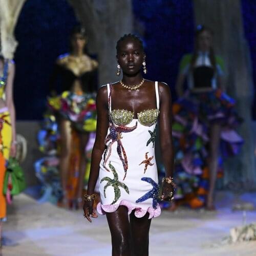 High Quality White Luxury Diamonds Sequined Mini Bandage Dress Sexy Spaghetti Straps Riffles Celebrity Designer Fashion Party Dr