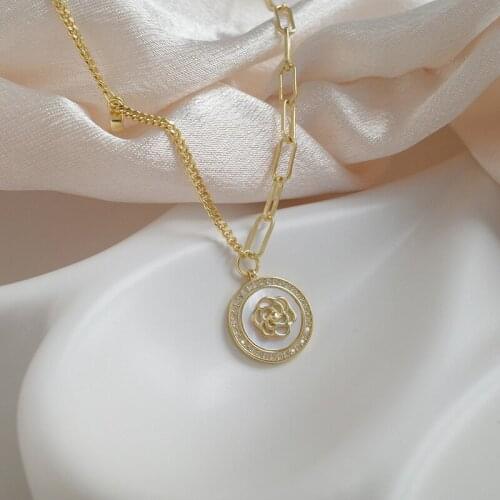 French Elegant Fritillary Camellia Necklace High Color Preservation Vacuum Plating Golden Clavicle Chain Small Fairy Jewelry