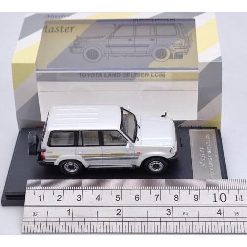 1/64 To~ta Land Cruiser LC80 Models Collection Diecast Toys Car Right Cab Gifts Master