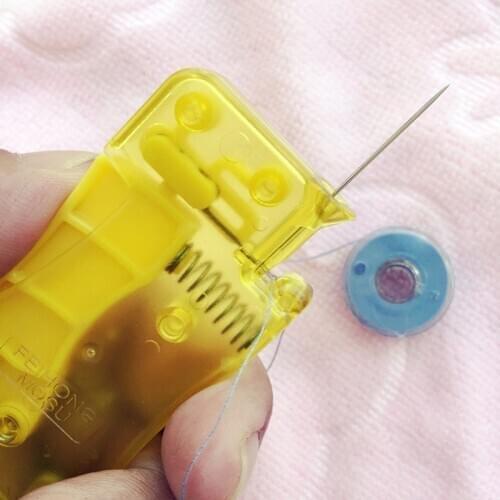 Hand Sewing Machine Sew Accessories for Stitch Insert Yellow Plastic/Steel Multi-function 1Pcs Automatic Needle Threader