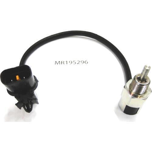 M/T Gearshift Backup Lamp Switch For Mitsubishi Pajero L200 L400 VAN SPACE GEAR MONTERO MR195296
