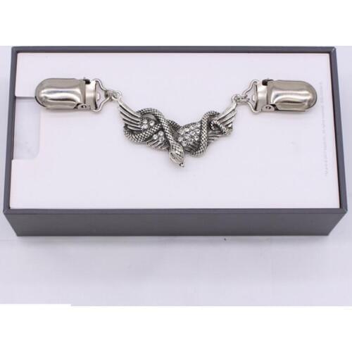 Autumn and winter explosions clothing accessories personalized diamond snake wrapped fins sweater clip new