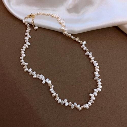 New Irregular Baroque Natural Pearl Short Necklace For Woman Korean Fashion Choerk Jewelry Party Girls Sexy Clavicle Chain